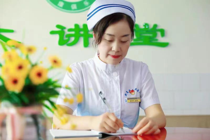 杨丽珍---怀化市优秀护理工作者