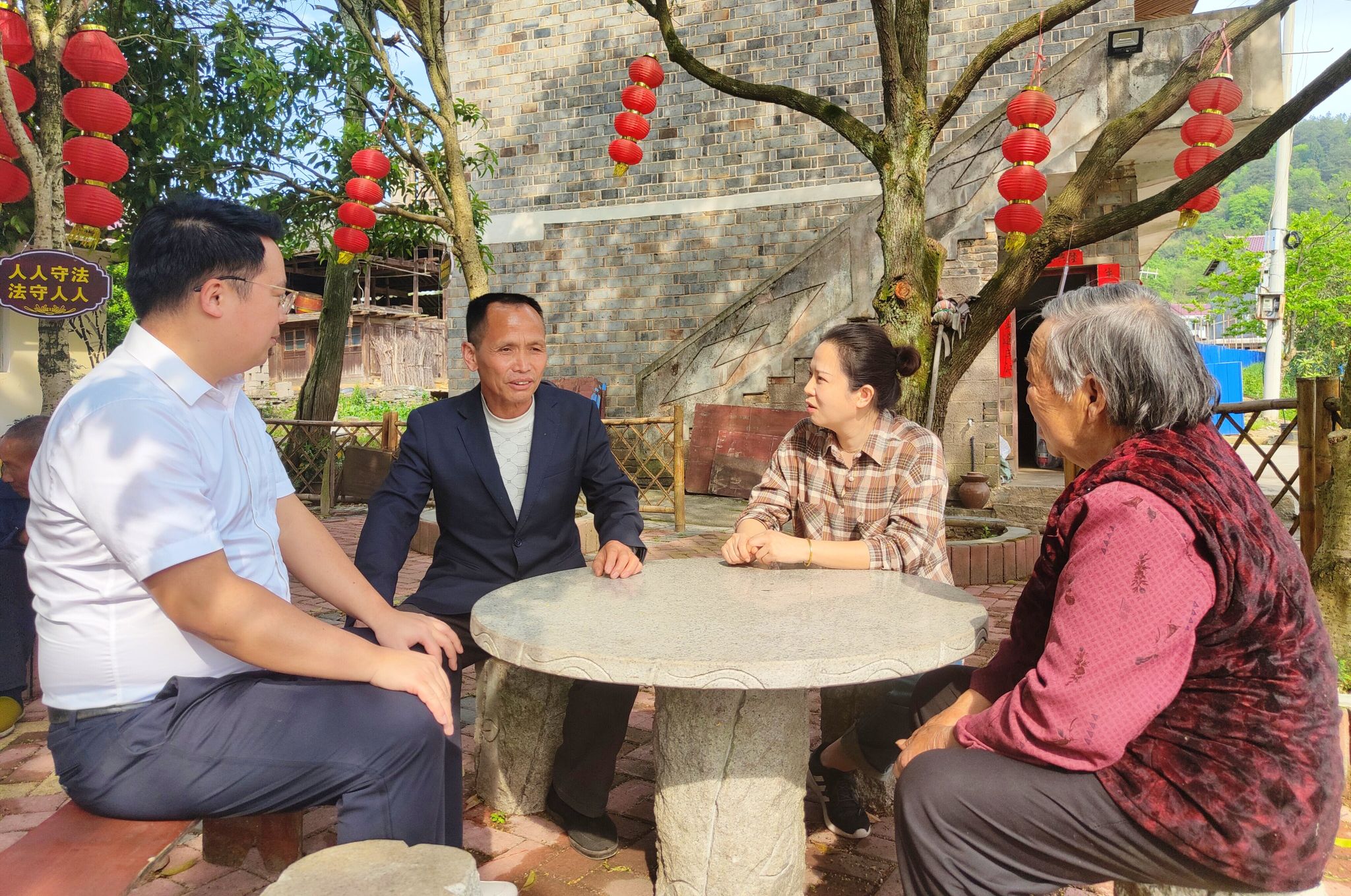 “校地”联动 护航乡村振兴——我校纪委开展项目资金专项监督