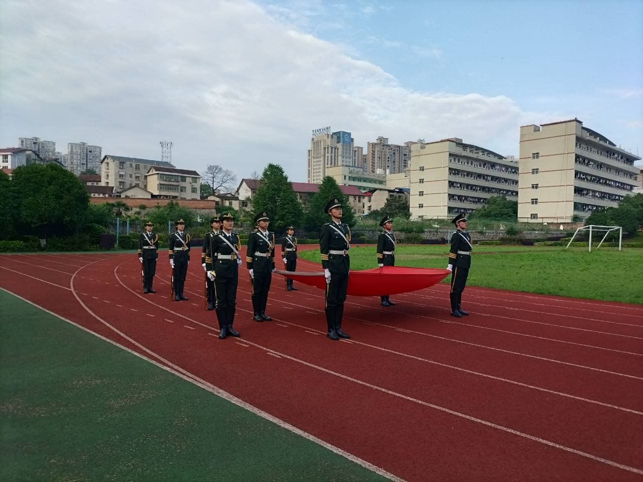 【100周年校庆】迎百年校庆 展学子未来——药学院开展国旗下演讲活动
