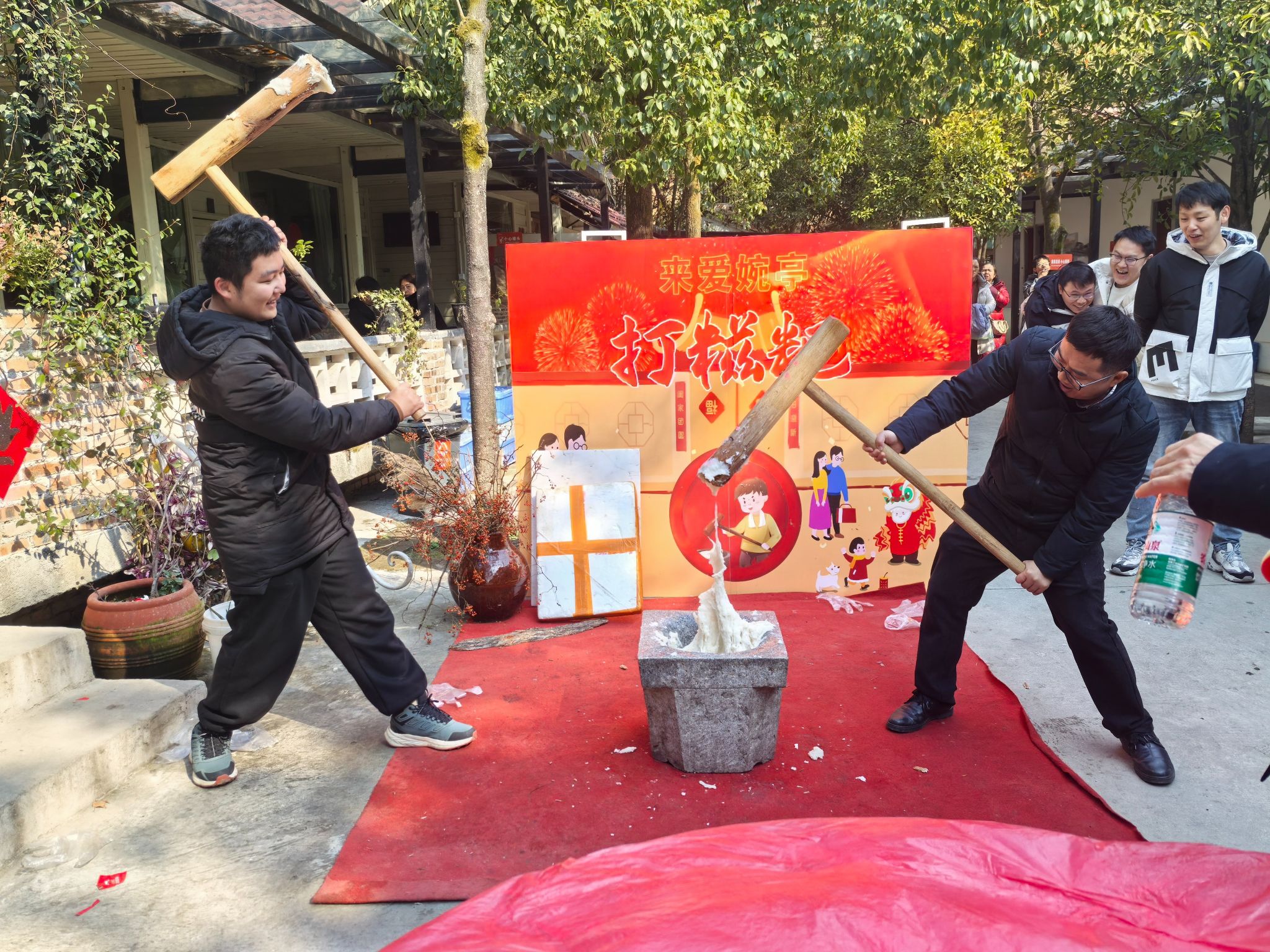 党建引领聚合力 工会活动焕生机 ——生物医药研究院开展教职工政治理论集中学习暨工会团建活动