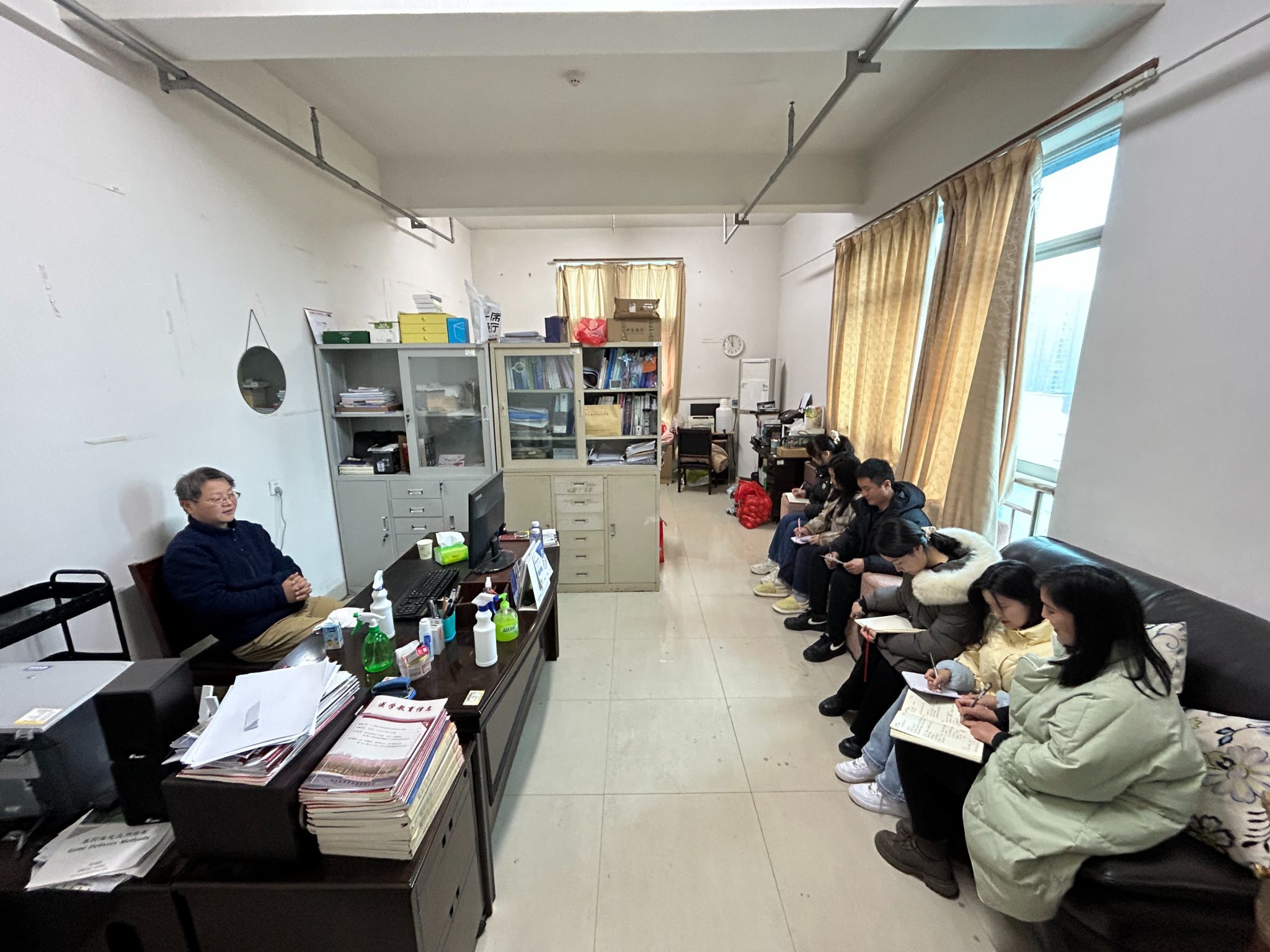 我校生物医学研究中心召开2024年新学期工作部署会