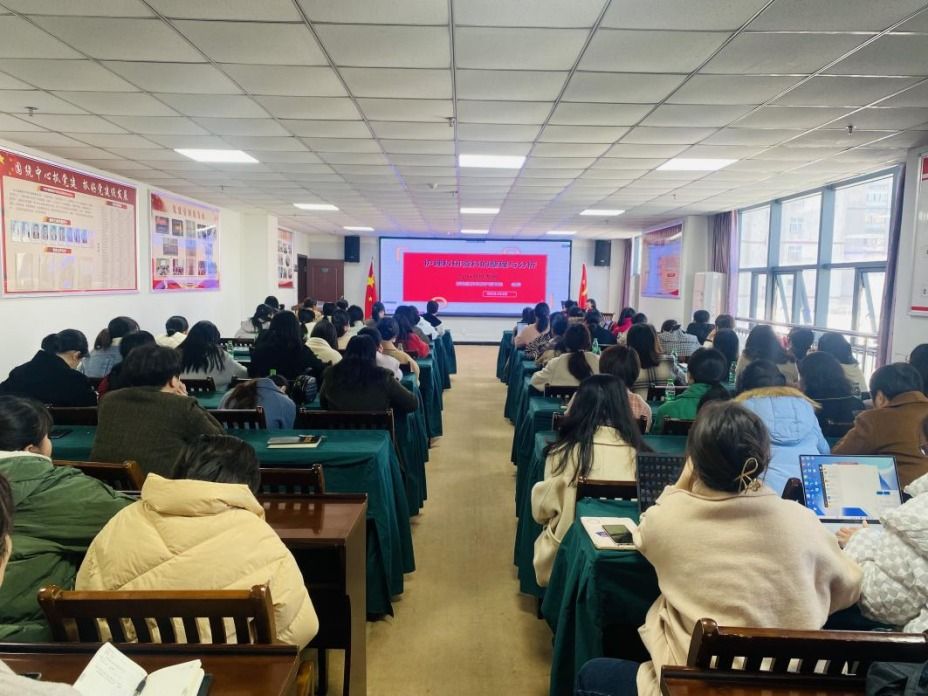 “研”途与你 携手同行——2023年临床护理教师科研培训系列活动成功举行